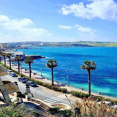 Apartment 5 Mins Away From The Beach. St. Paul's Bay Buitenkant foto