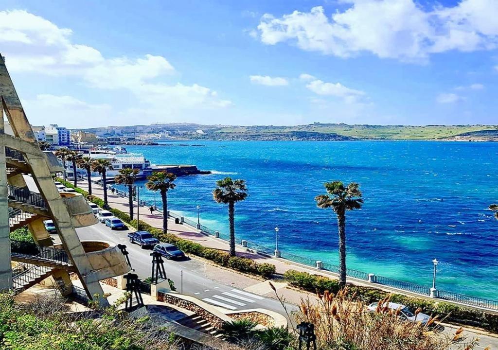 Apartment 5 Mins Away From The Beach. St. Paul's Bay Buitenkant foto